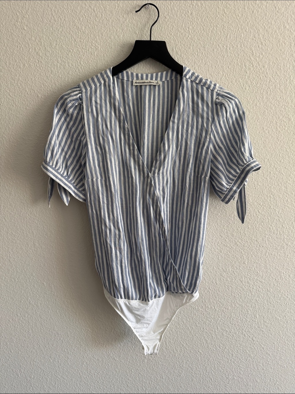 Abercrombie & Fitch Blue and White Striped Wrap Tie-Sleeve Bodysuit